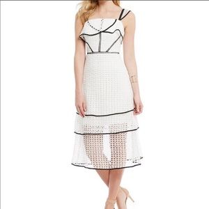 Beautiful white dress!